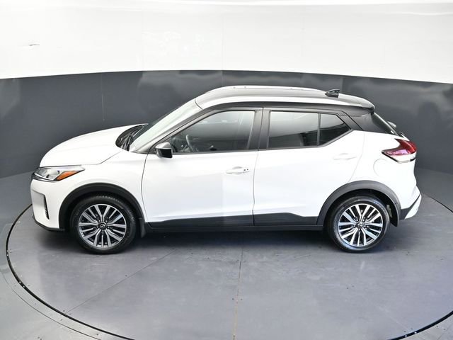 Used 2023 Nissan Kicks SV FWD image 30