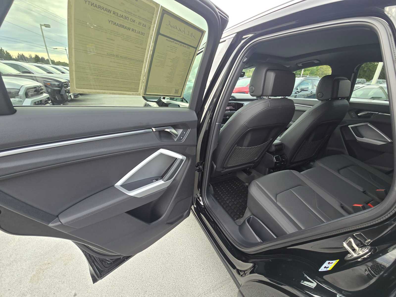 Used 2023 Audi Q3 2.0T Premium Plus w/ Premium Plus Package AWD/4WD image 15