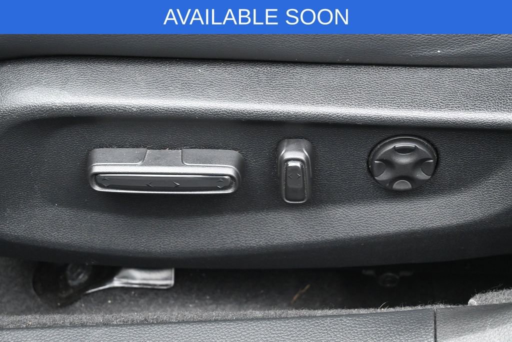 Used 2018 Honda Accord Touring image 10