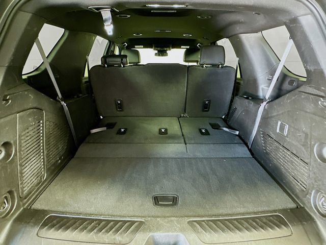 Used 2024 Chevrolet Tahoe LT image 27