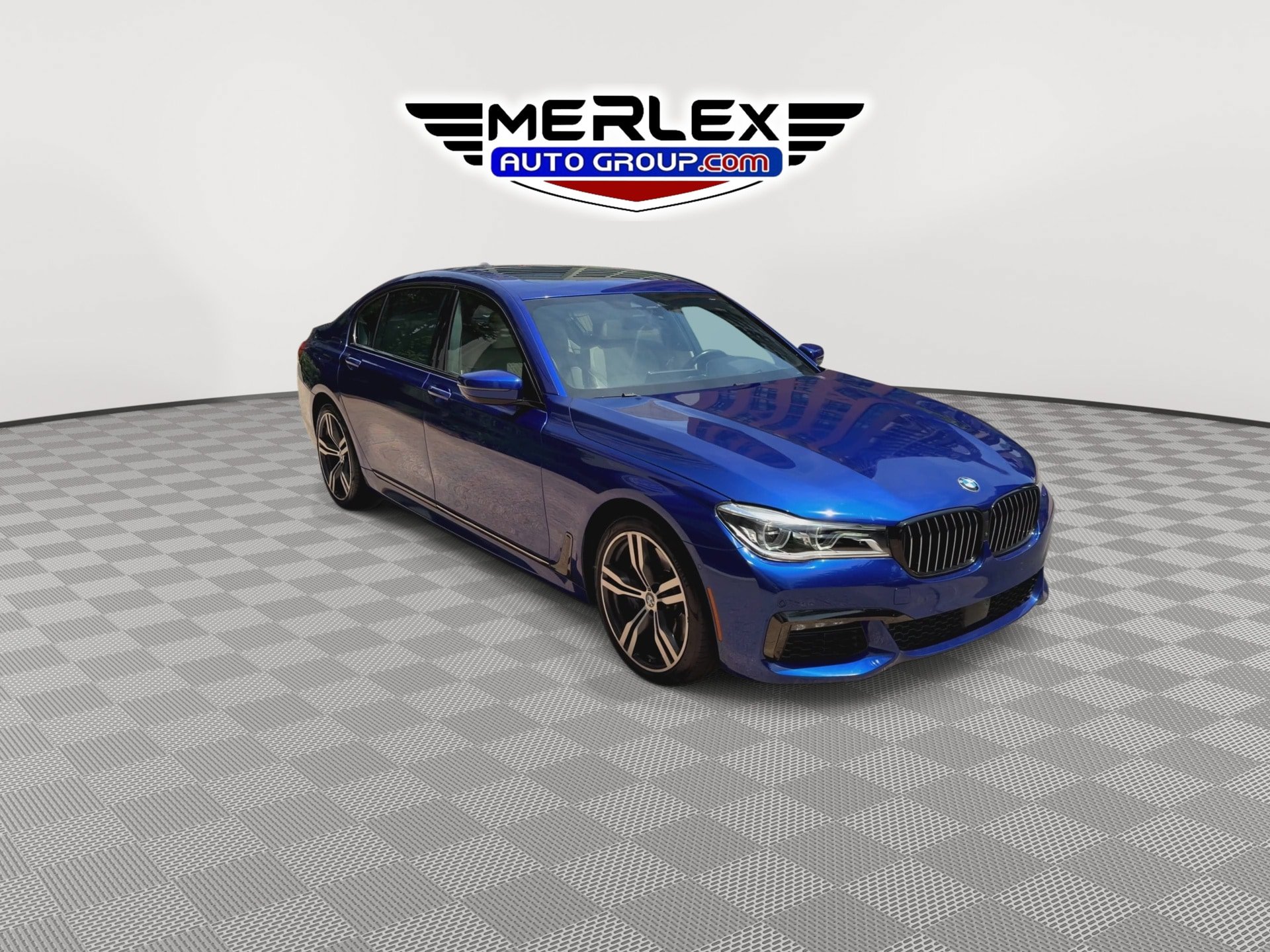 Used 2018 BMW 750i RWD image 2