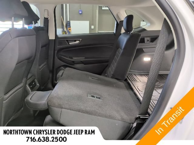 Used 2024 Ford Edge SE w/ Black Appearance Package AWD/4WD image 19