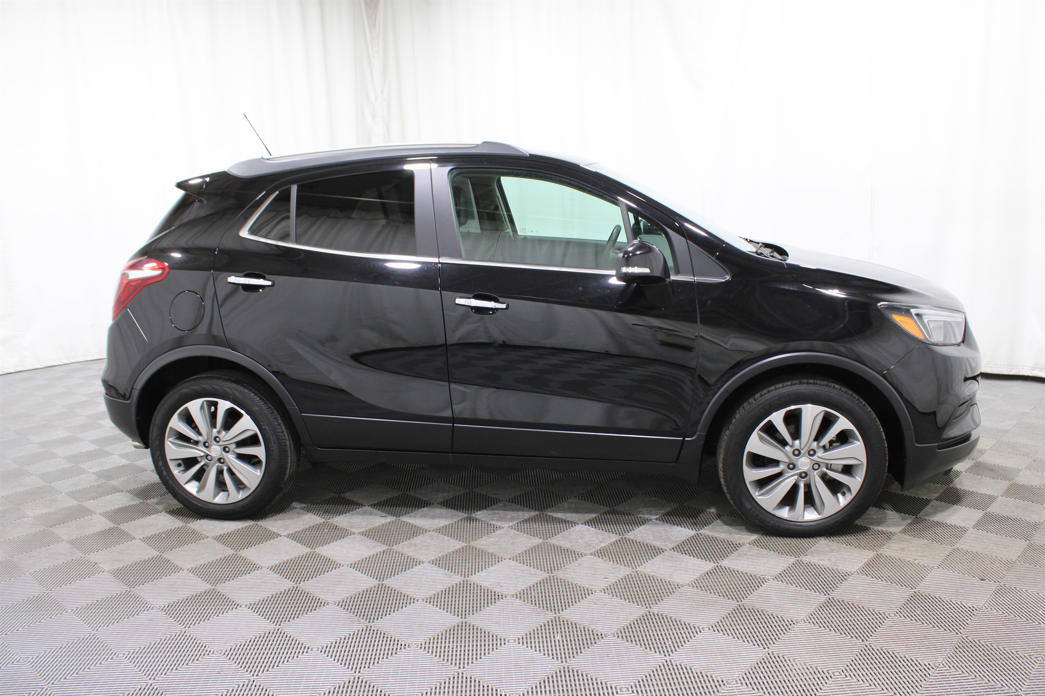 Used 2017 Buick Encore Preferred image 26