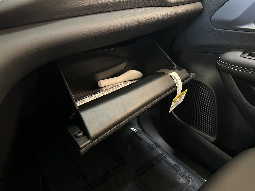 New 2026 Chrysler Pacifica Select w/ S Appearance Package image 34