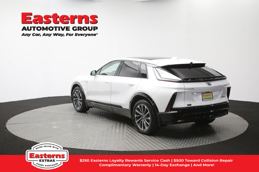 Used 2024 Cadillac Lyriq Sport RWD image 68