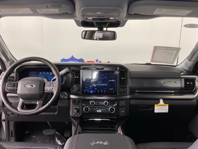 New 2026 Ford F250 Lariat w/ Black Appearance Package image 19