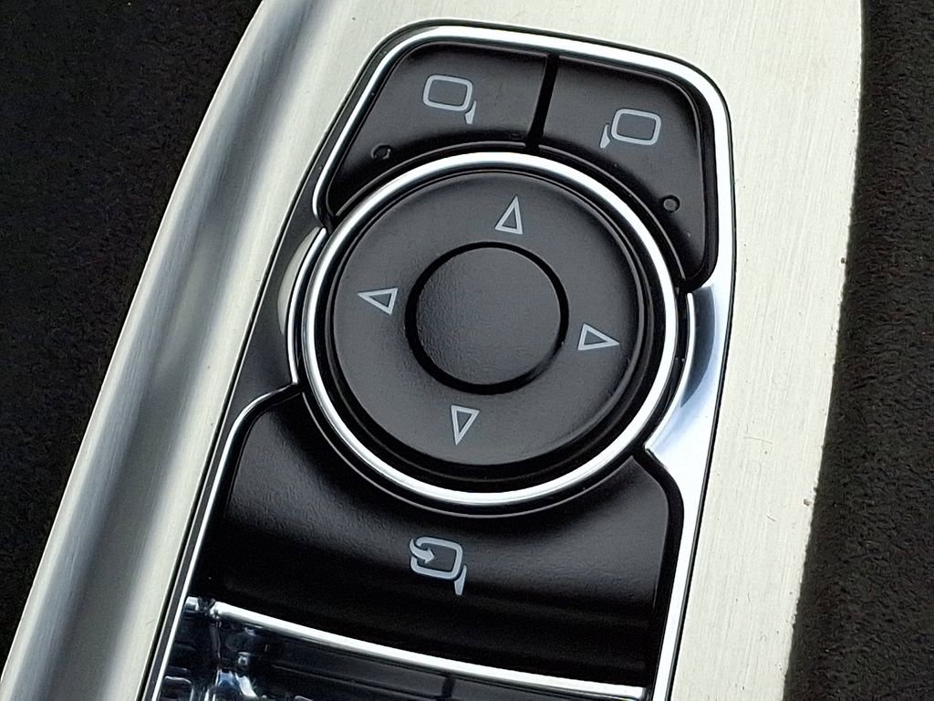 Used 2025 Chevrolet Corvette Stingray Premium Cpe w/ Z51 Performance Package image 26