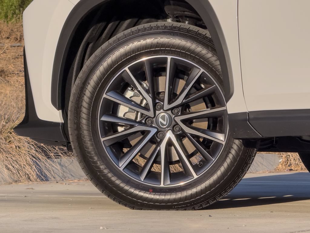 Used 2026 Lexus NX 350 AWD w/ Accessory Package (Z1) image 9