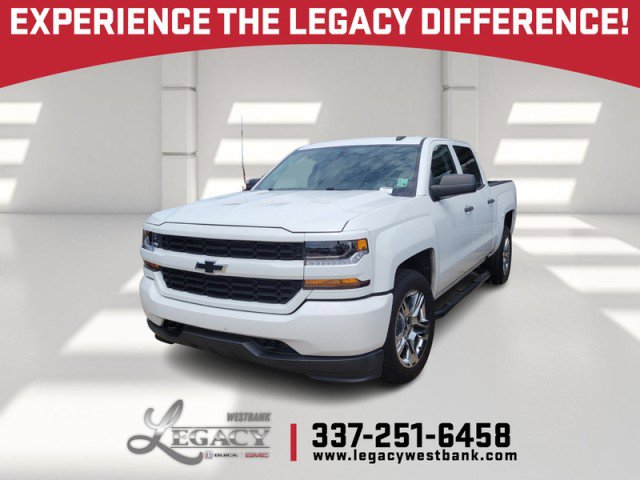 Used 2018 Chevrolet Silverado 1500 Custom w/ Custom Value Package image 1