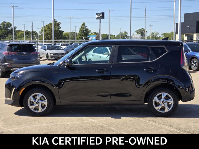 Certified 2024 Kia Soul LX w/ LX Technology Package FWD image 3