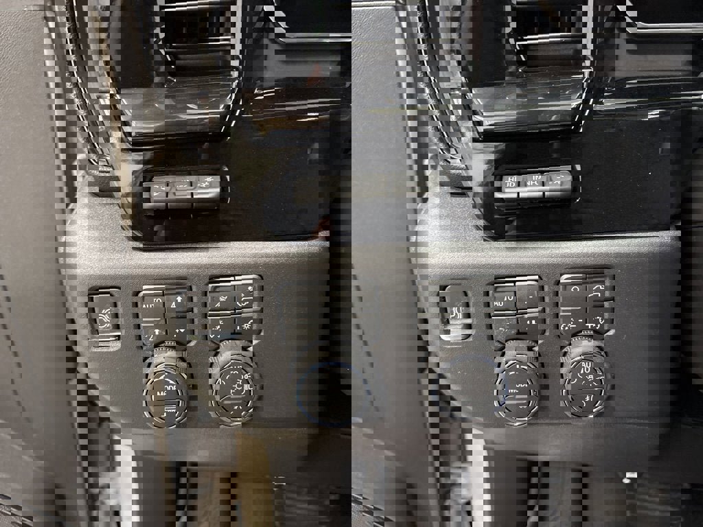 New 2026 Chevrolet Silverado 1500 ZR2 w/ Dark Appearance Package image 30