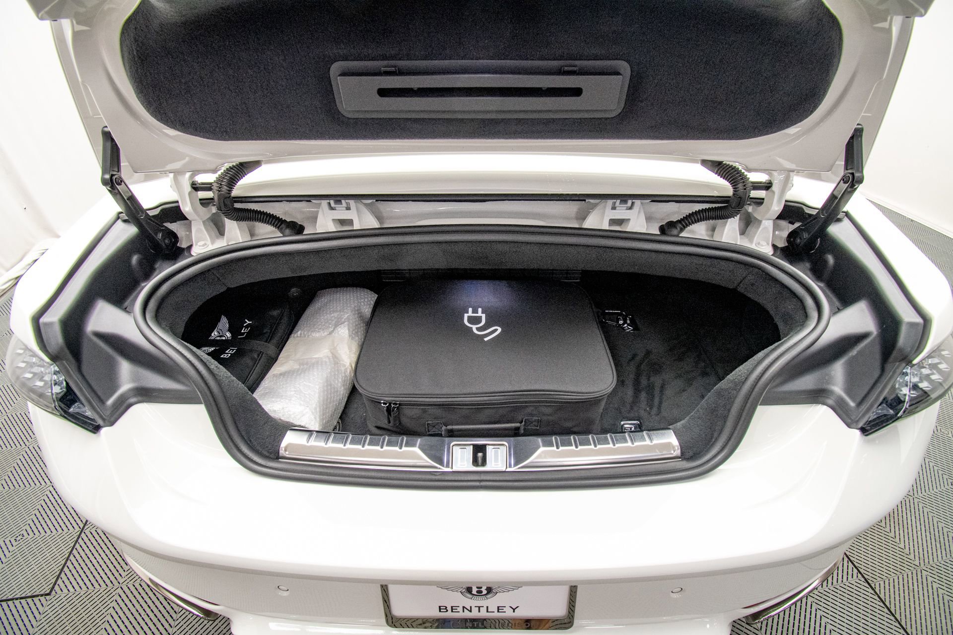 New 2026 Bentley Continental GT Speed image 43