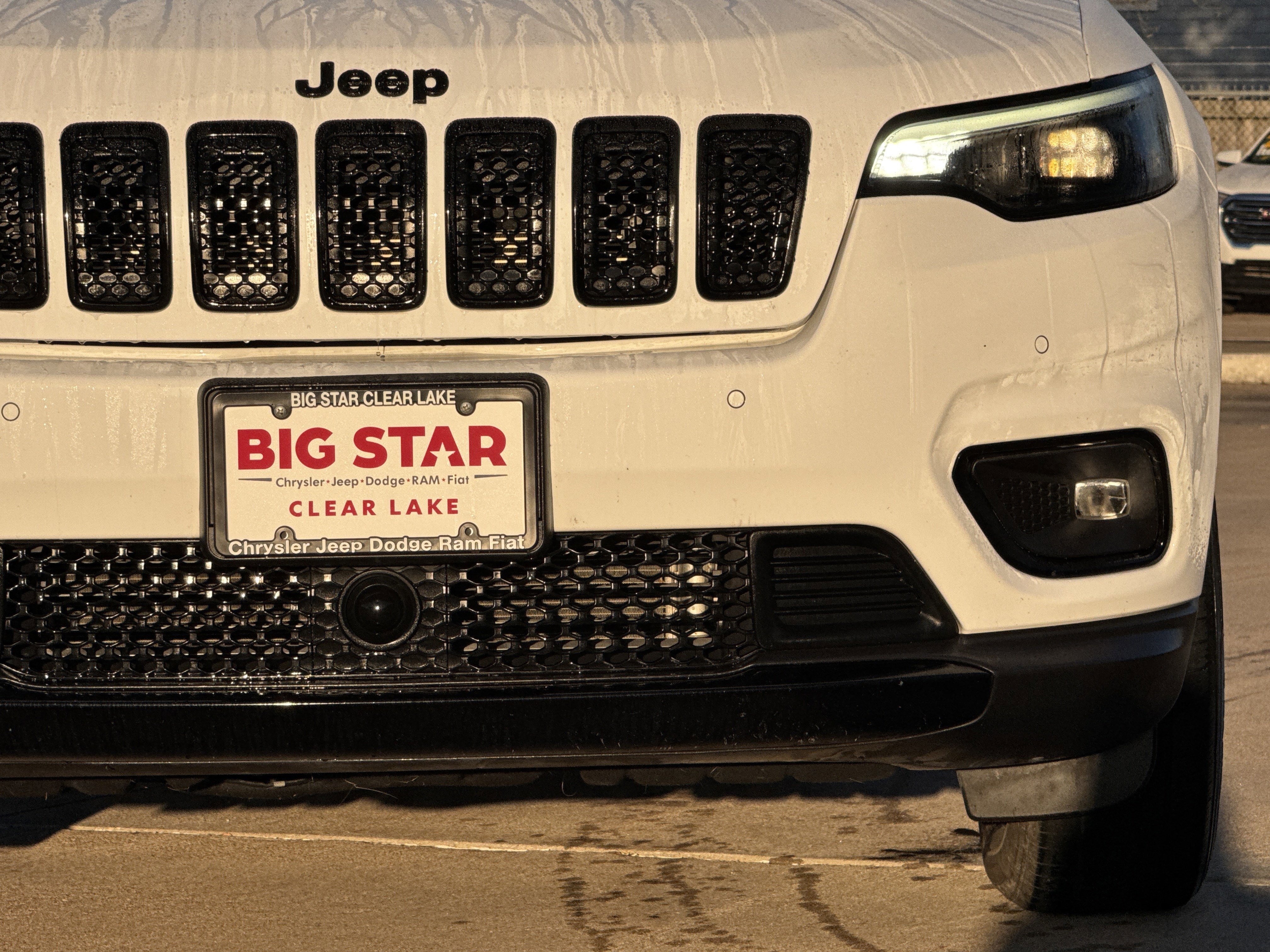 Used 2023 Jeep Cherokee Altitude Lux image 6