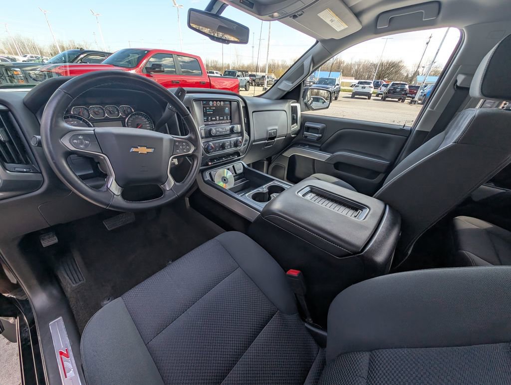 Used 2018 Chevrolet Silverado 1500 LT w/ All Star Edition image 2