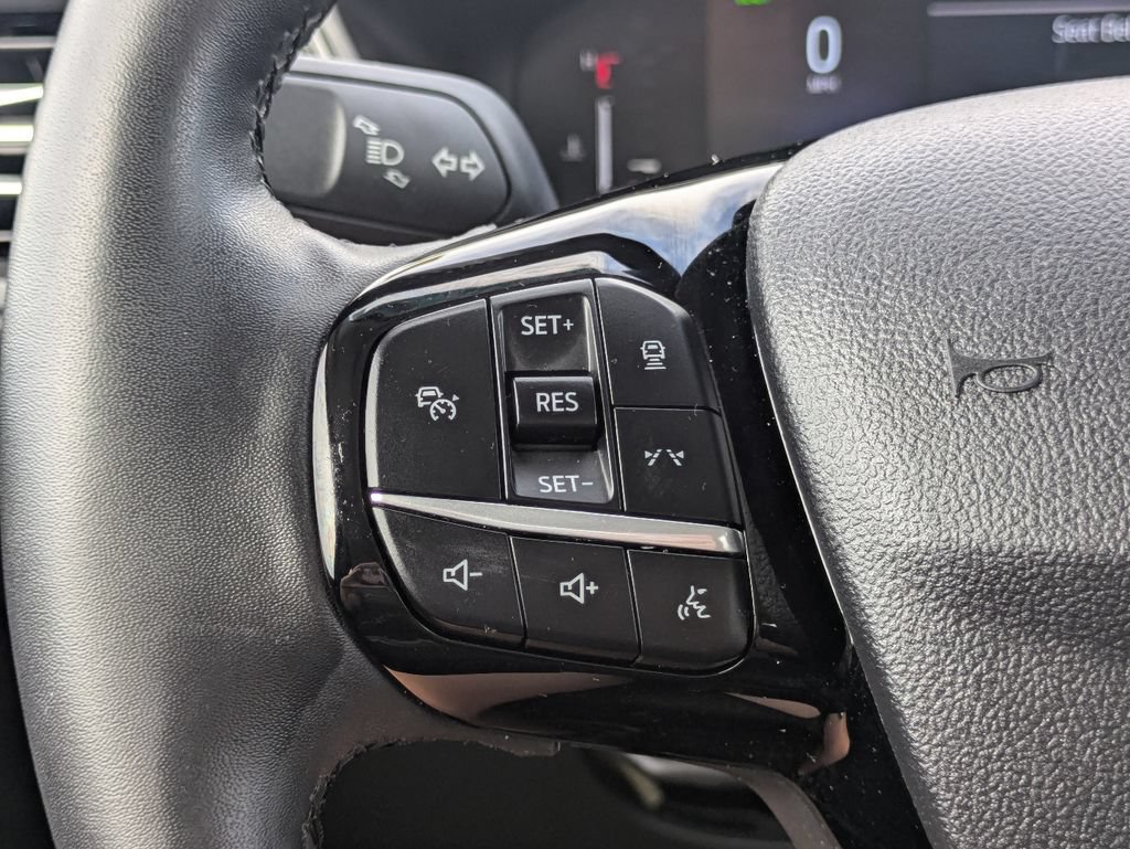 Certified 2023 Ford Escape SE FWD image 25
