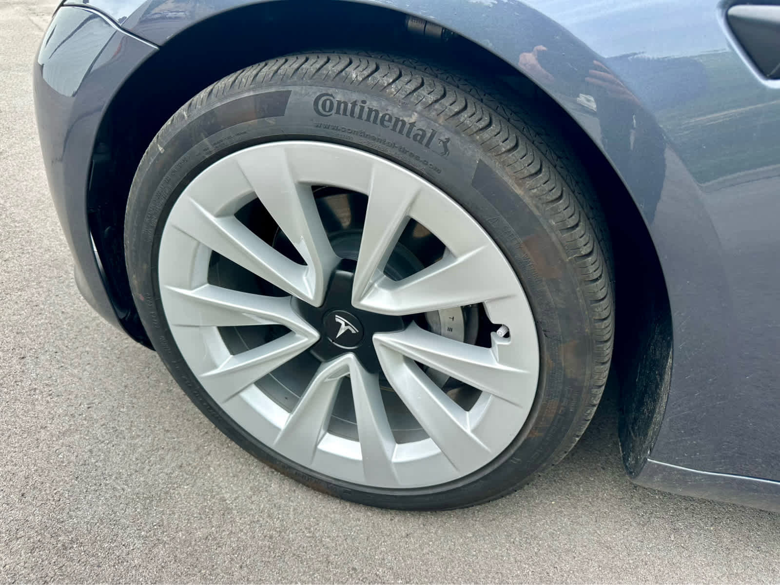 Used 2023 Tesla Model 3 Standard Range RWD image 9