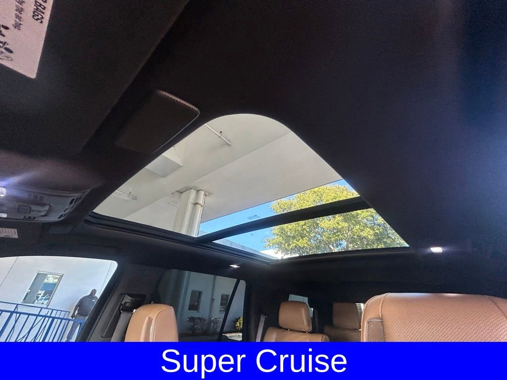 Used 2022 Cadillac Escalade Sport image 11