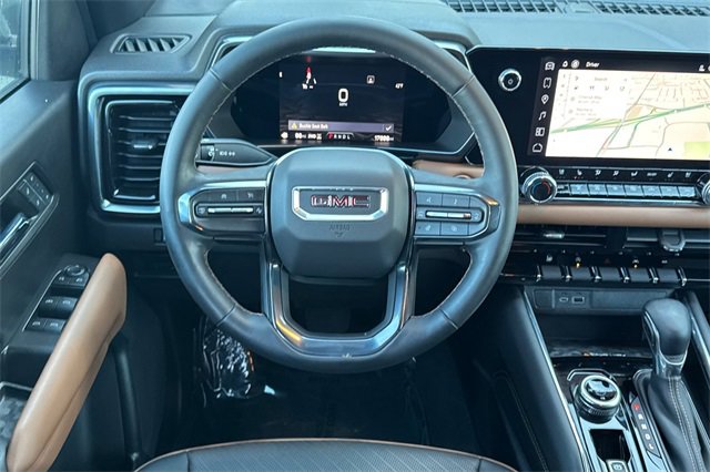 Used 2023 GMC Canyon AT4 w/ AT4 Premium Package image 16