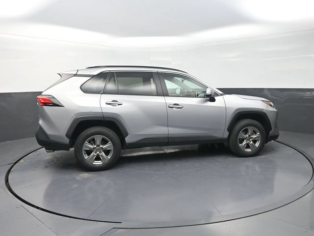 Used 2024 Toyota RAV4 XLE FWD image 9