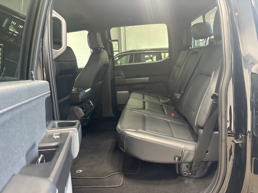 Used 2024 Ford F150 Lariat AWD/4WD image 16