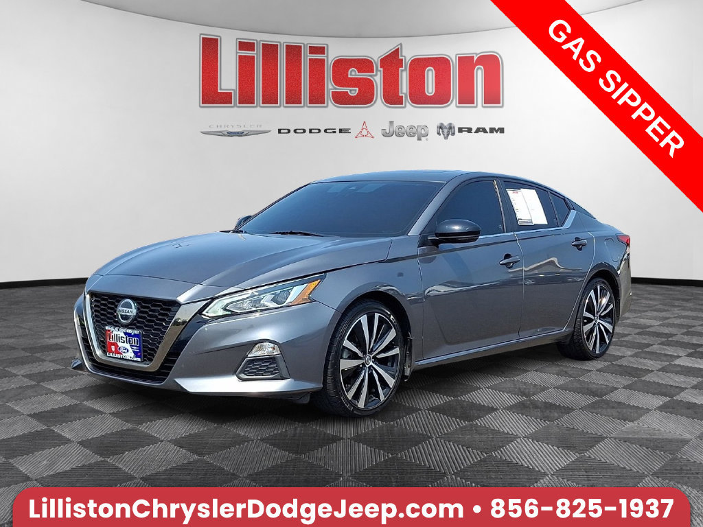 Used 2021 Nissan Altima 2.5 SR w/ SR Premium Package FWD image 1