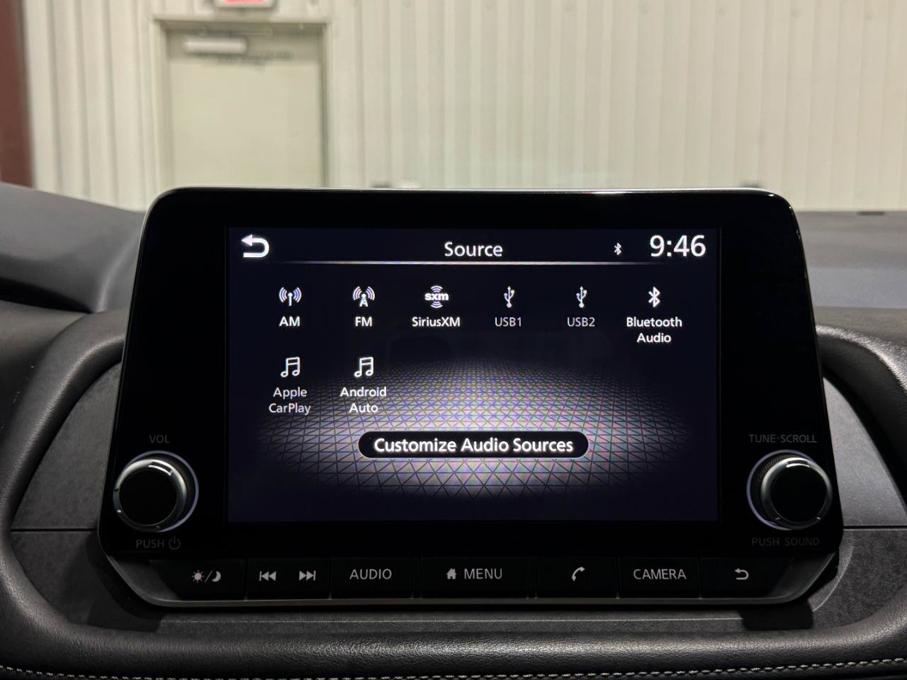 Used 2025 Nissan Rogue S AWD/4WD image 30