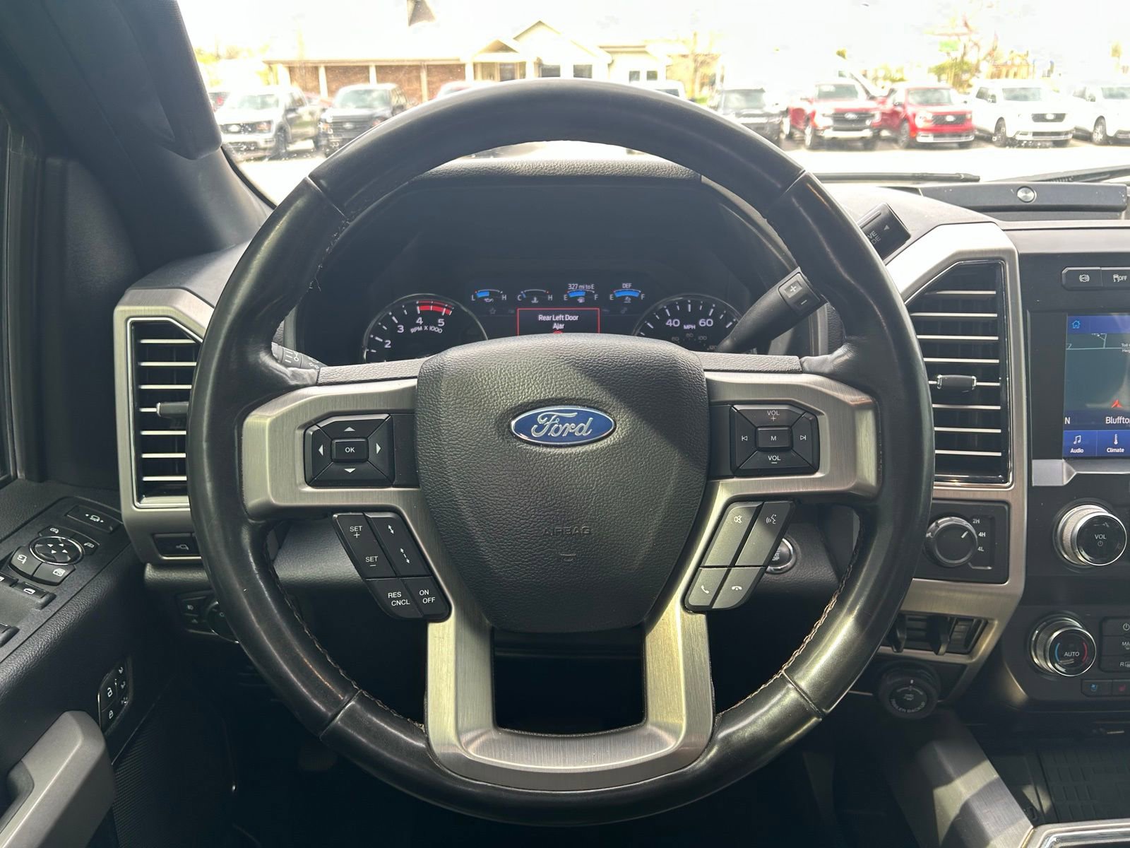 Used 2021 Ford F350 Platinum w/ FX4 Off-Road Package AWD/4WD image 13