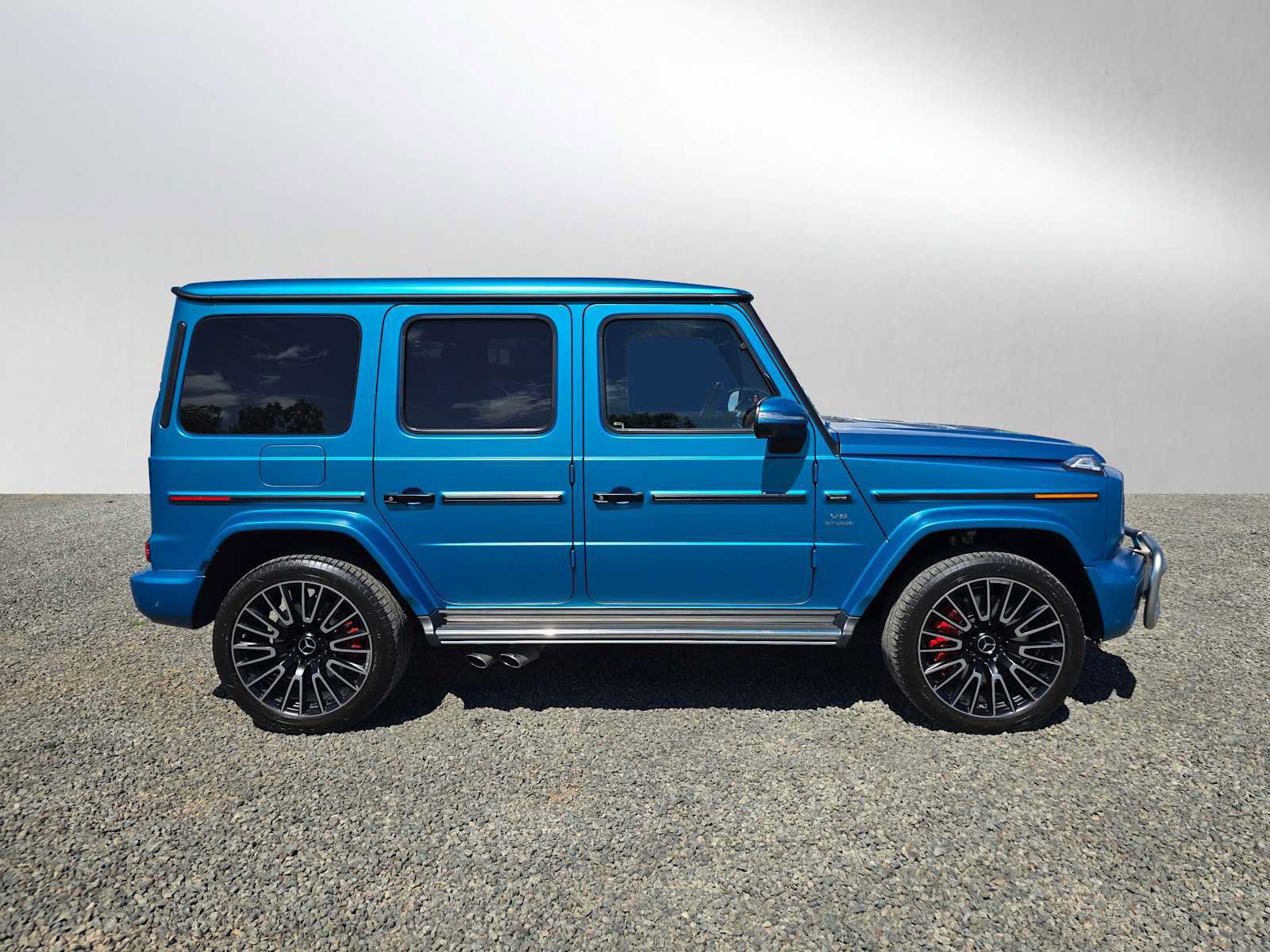 Used 2025 Mercedes-Benz G 63 AMG 4MATIC image 3