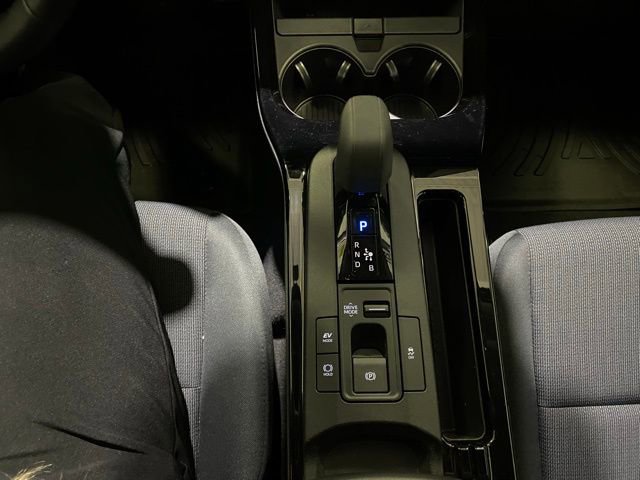 Used 2023 Toyota Prius LE image 20