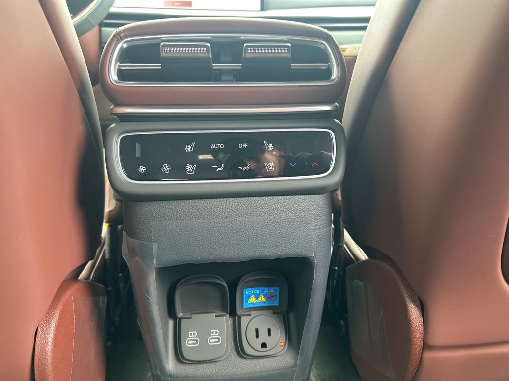 New 2026 Genesis GV80 3.5T Prestige AWD/4WD image 35