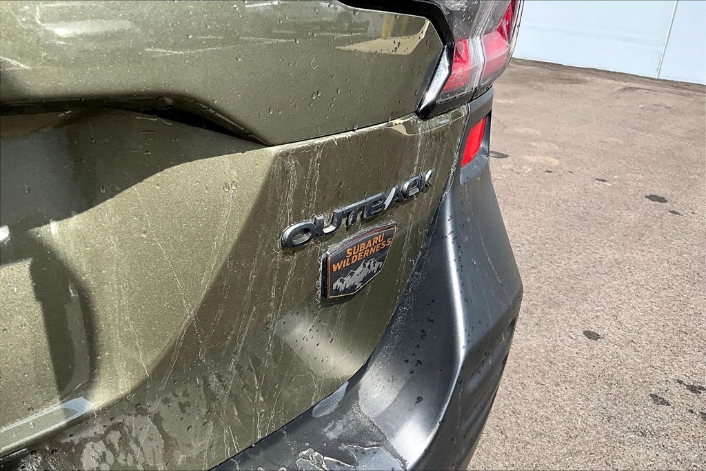Used 2025 Subaru Outback Wilderness AWD/4WD image 20