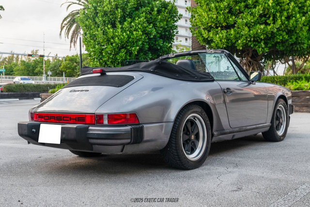 Used 1986 Porsche 911 Carrera RWD image 8