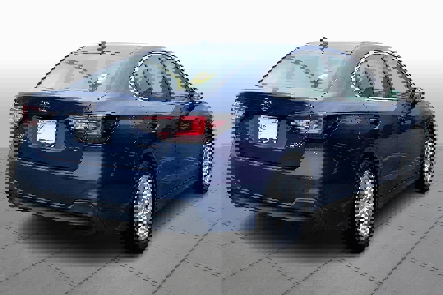 Used 2020 Subaru Legacy image 13