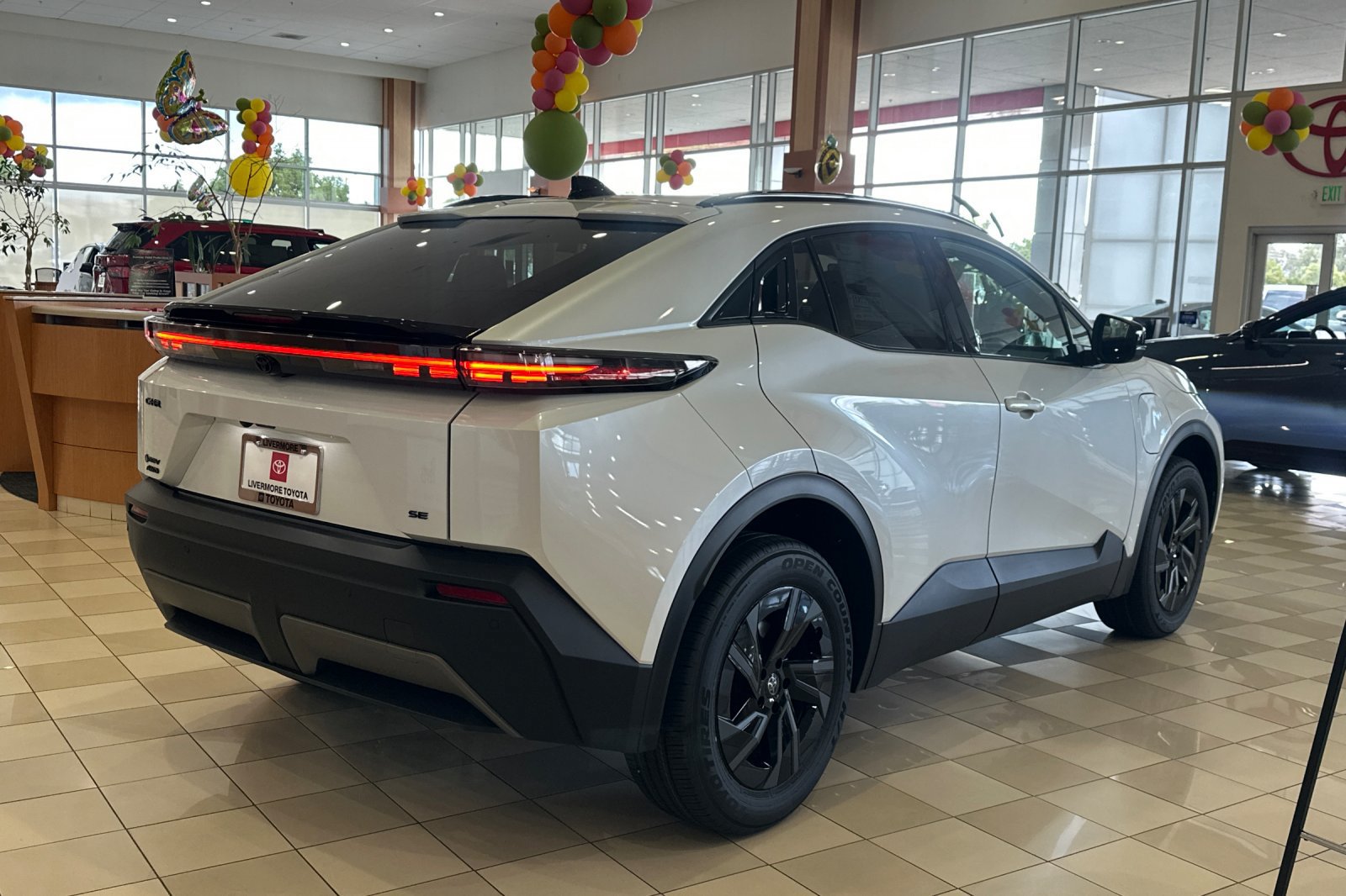New 2026 Toyota C-HR AWD/4WD image 4