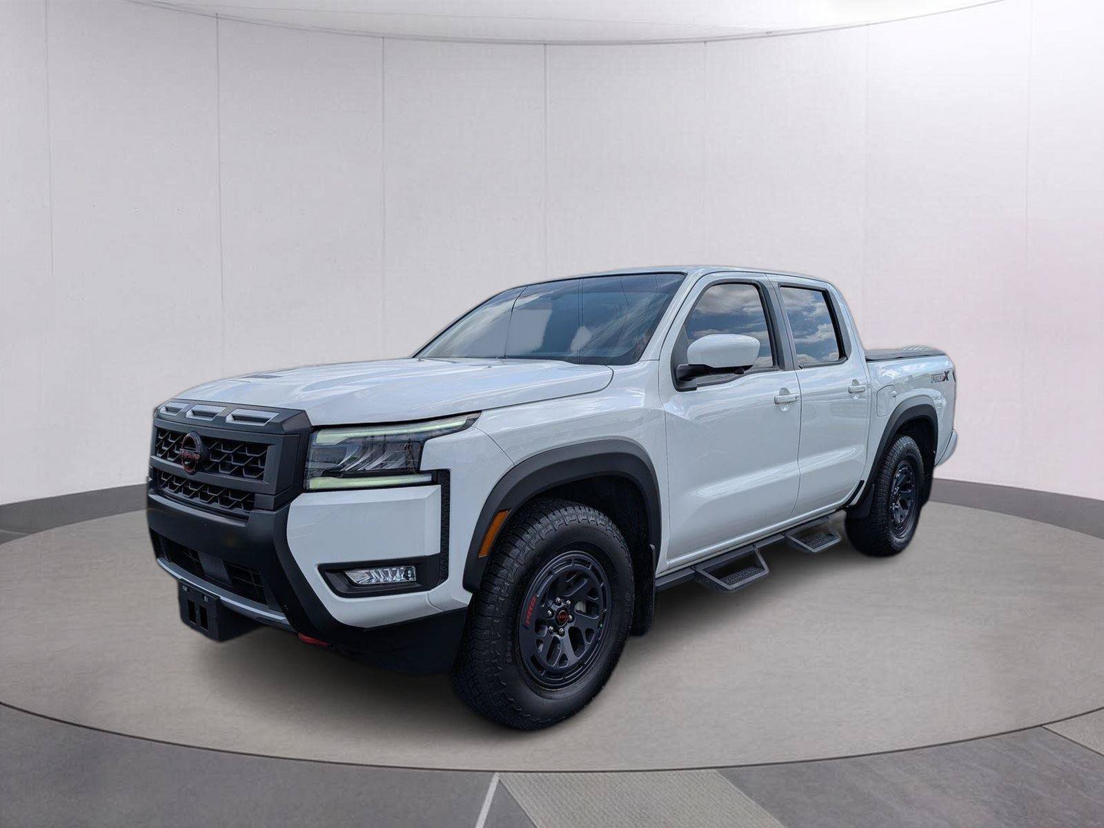 Used 2026 Nissan Frontier Pro-X w/ Pro Premium Package RWD image 1