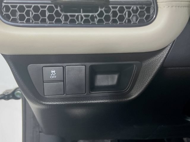 Used 2024 Honda HR-V LX image 12