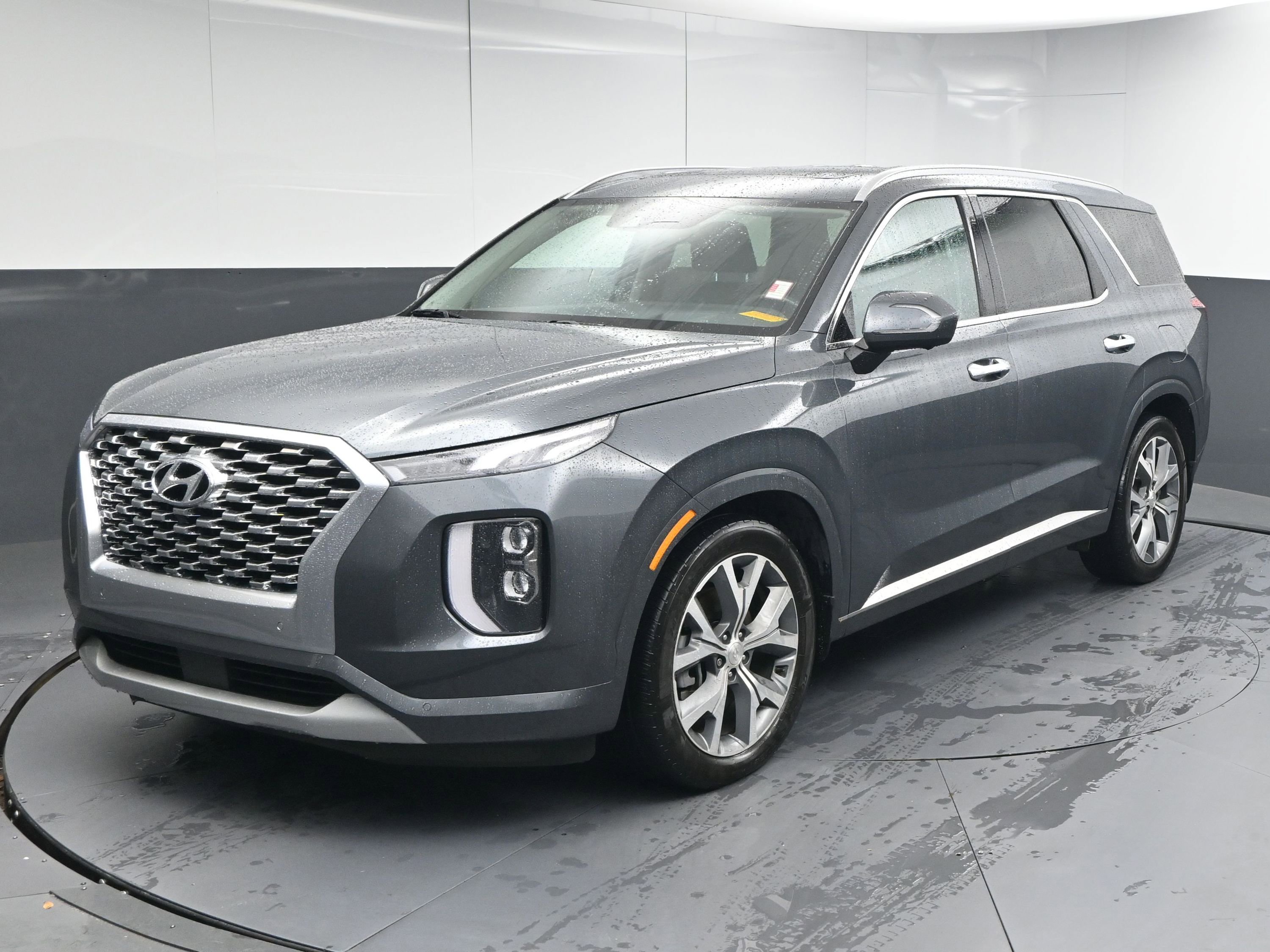 Used 2021 Hyundai Palisade Limited image 4