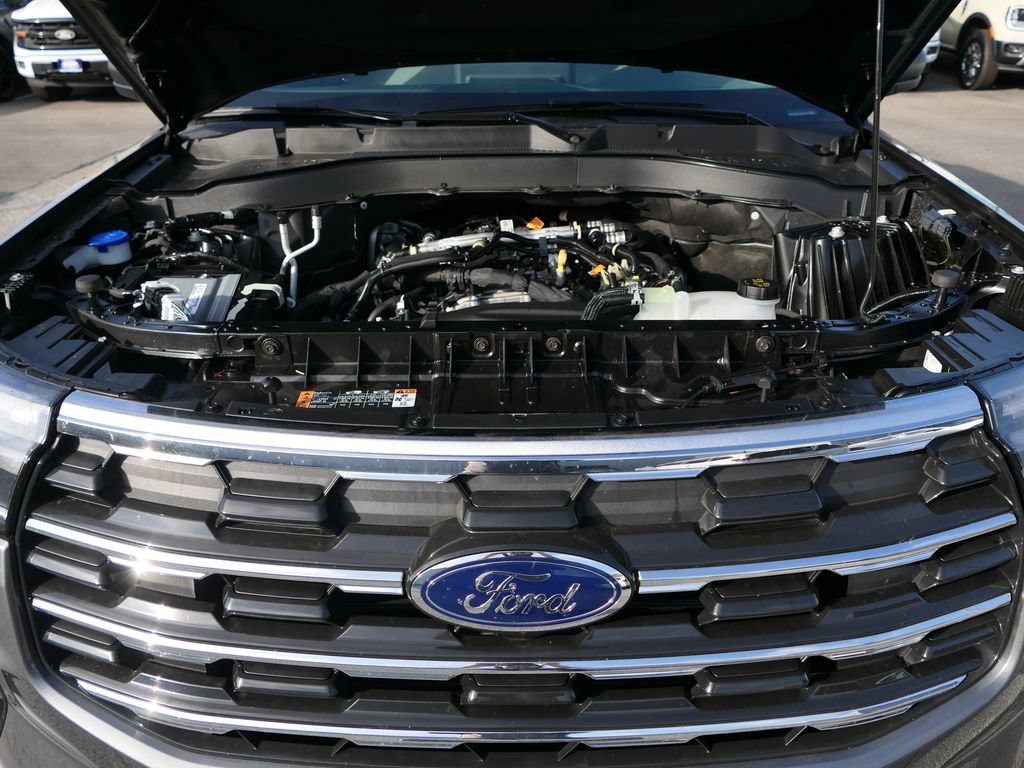 Used 2026 Ford Explorer Active w/ Active Comfort Package RWD image 28