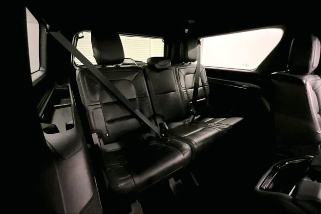 Used 2023 Lincoln Navigator L Reserve w/ Equipment Group 201A image 31