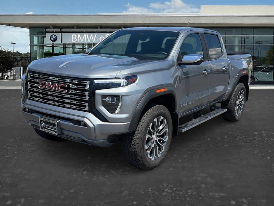 Used 2023 GMC Canyon Denali AWD/4WD image 3