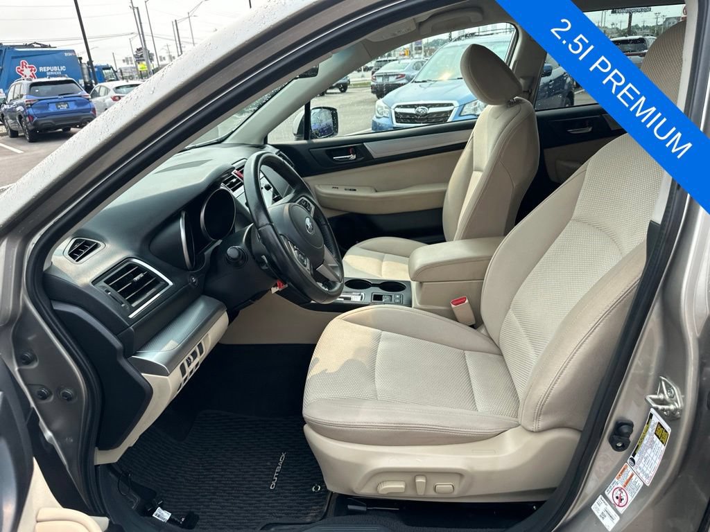 Used 2017 Subaru Outback 2.5i Premium AWD/4WD image 9