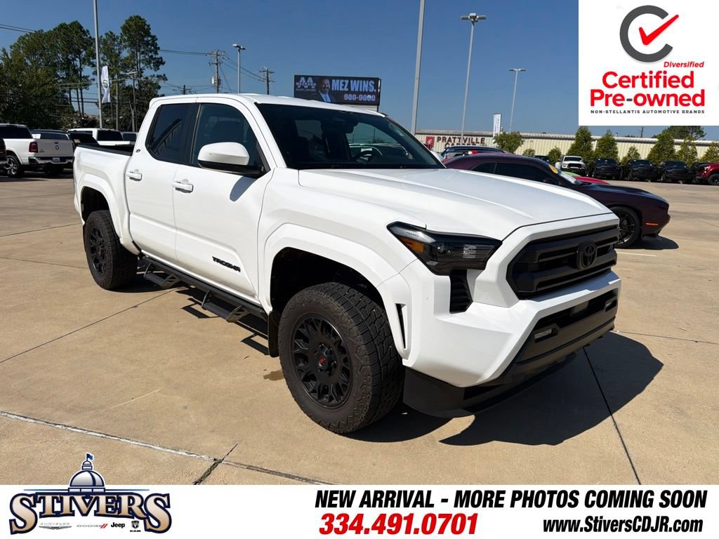 Used 2025 Toyota Tacoma SR5