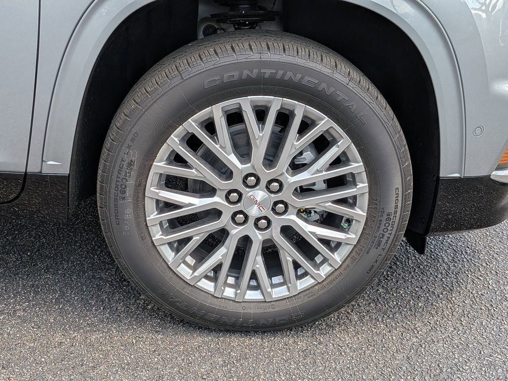 New 2026 GMC Acadia Denali w/ Super Cruise Package FWD image 11