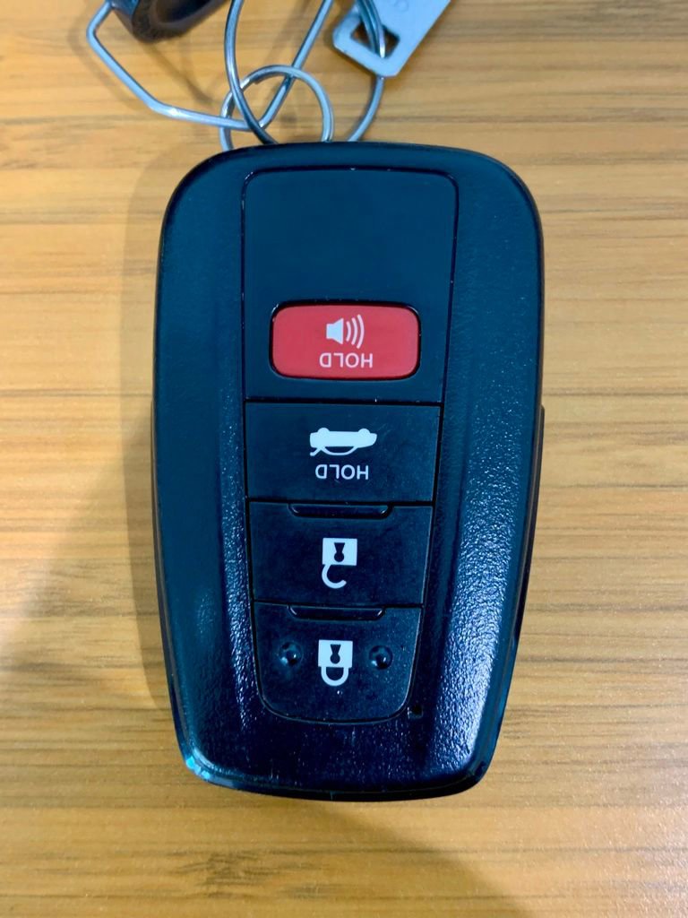 Used 2020 Toyota Camry XSE FWD image 56