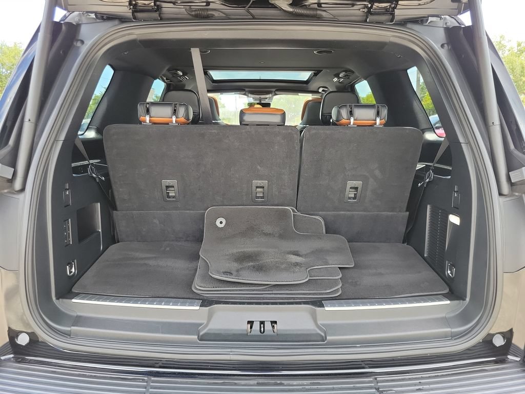 Certified 2020 Lincoln Navigator Reserve w/ Equipment Group 201A Reserve AWD/4WD image 6
