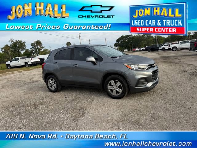 Used 2020 Chevrolet Trax LS w/ Tint and Cruise Package FWD image 17