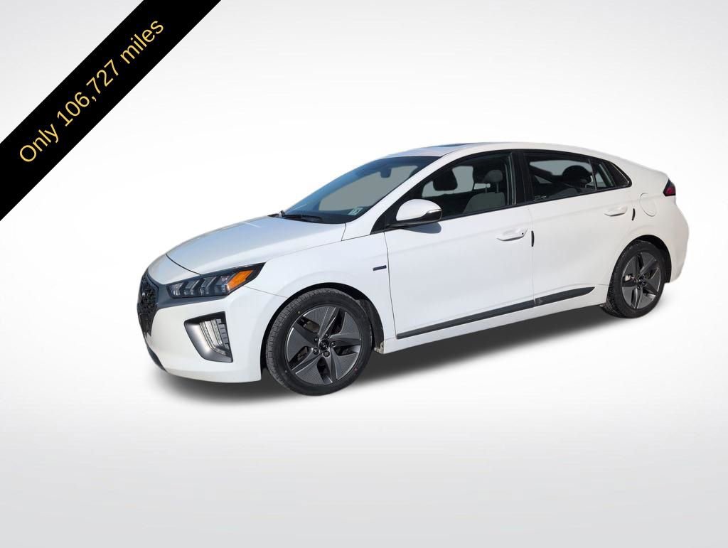 Used 2020 Hyundai Ioniq SEL image 2