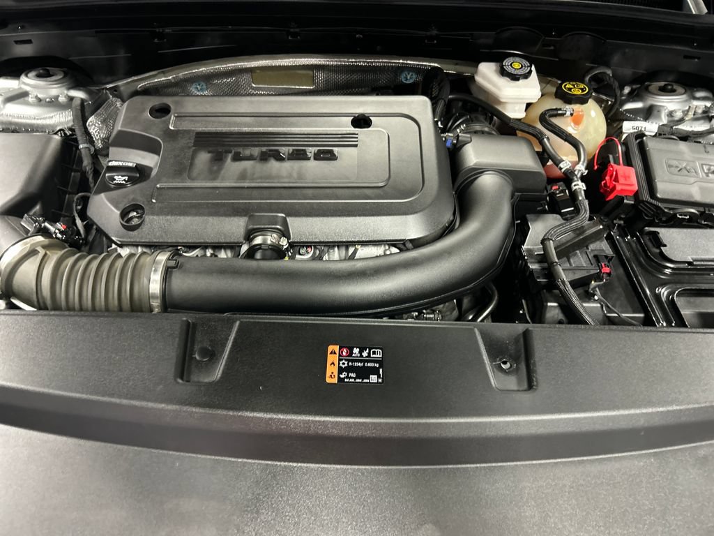 Used 2023 Buick Envision Avenir AWD/4WD image 27
