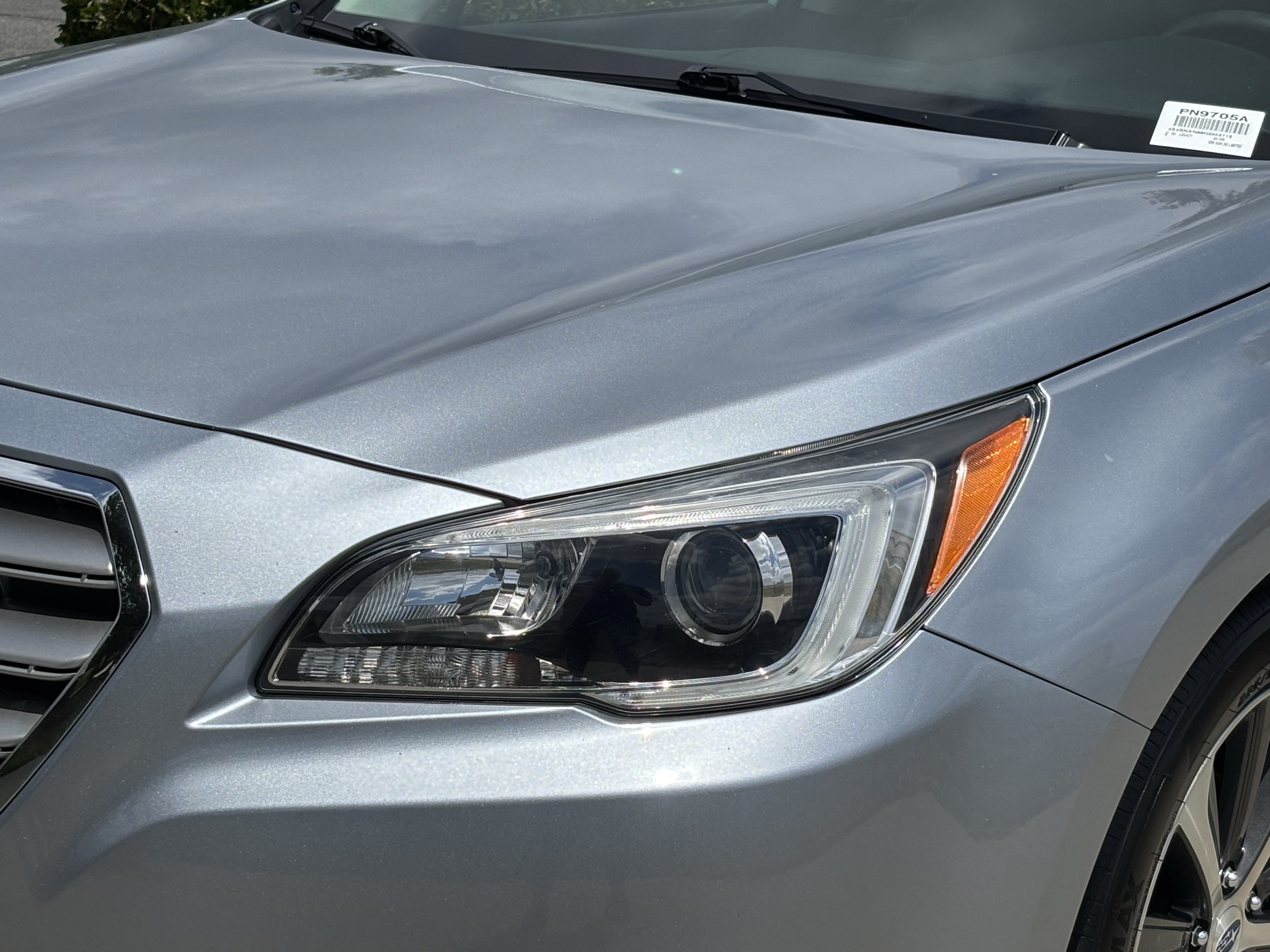 Used 2017 Subaru Legacy 2.5i Limited AWD/4WD image 6