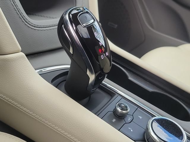 Certified 2024 Cadillac XT5 Premium Luxury FWD image 33